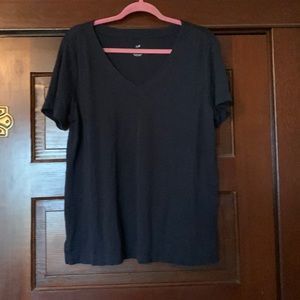 V neck J.Jill black tee